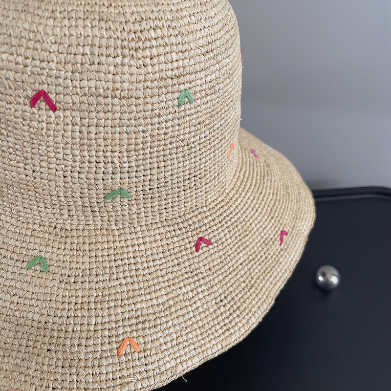 Women Embroidery Heart Raffia  - Bucket Hat Straw recension och pris
