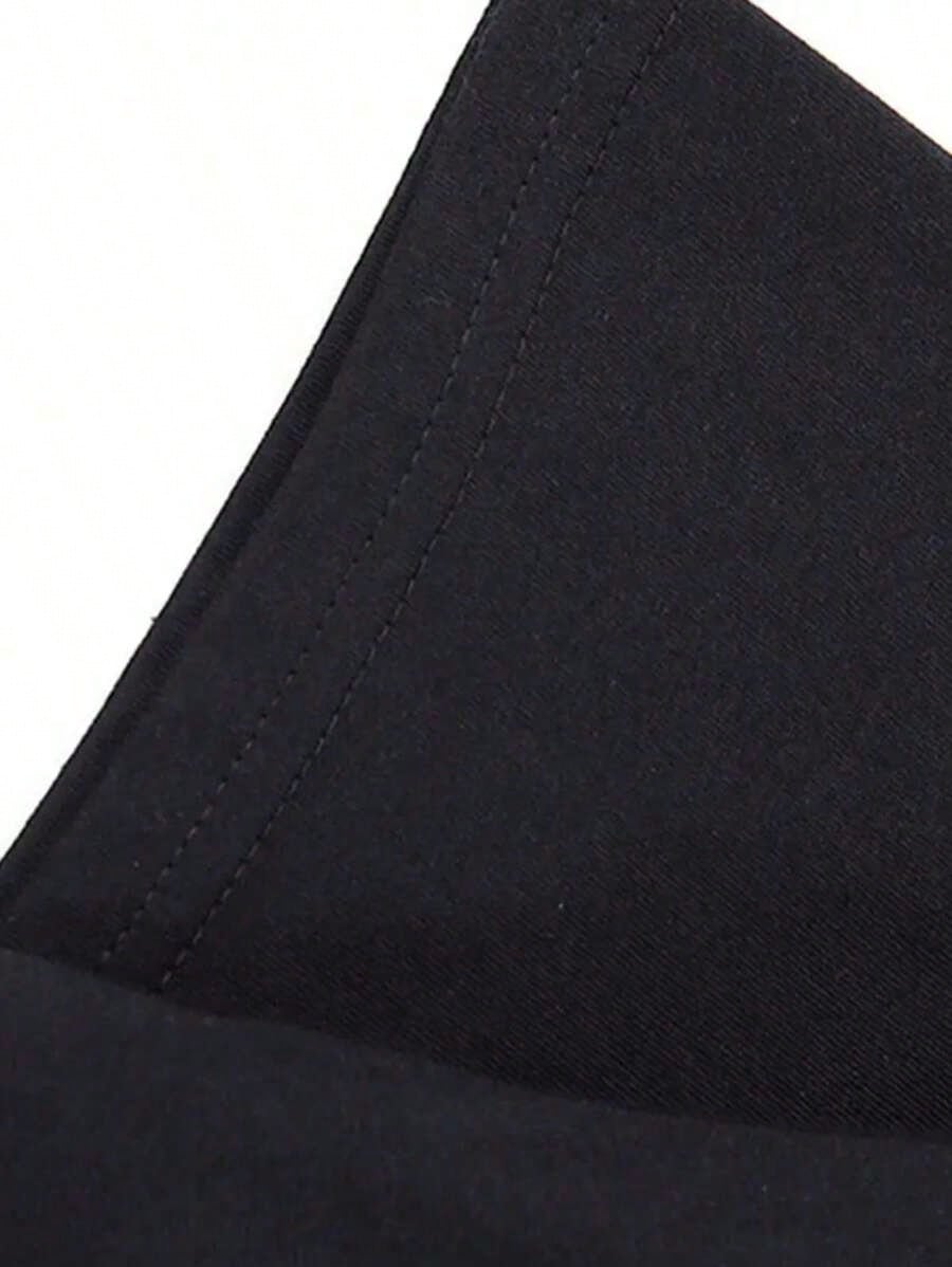 Black Cotton Graphic Tee with  - Tee Graphic Print recension och pris